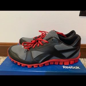 Reebok Classic Realflex Runner L New in box